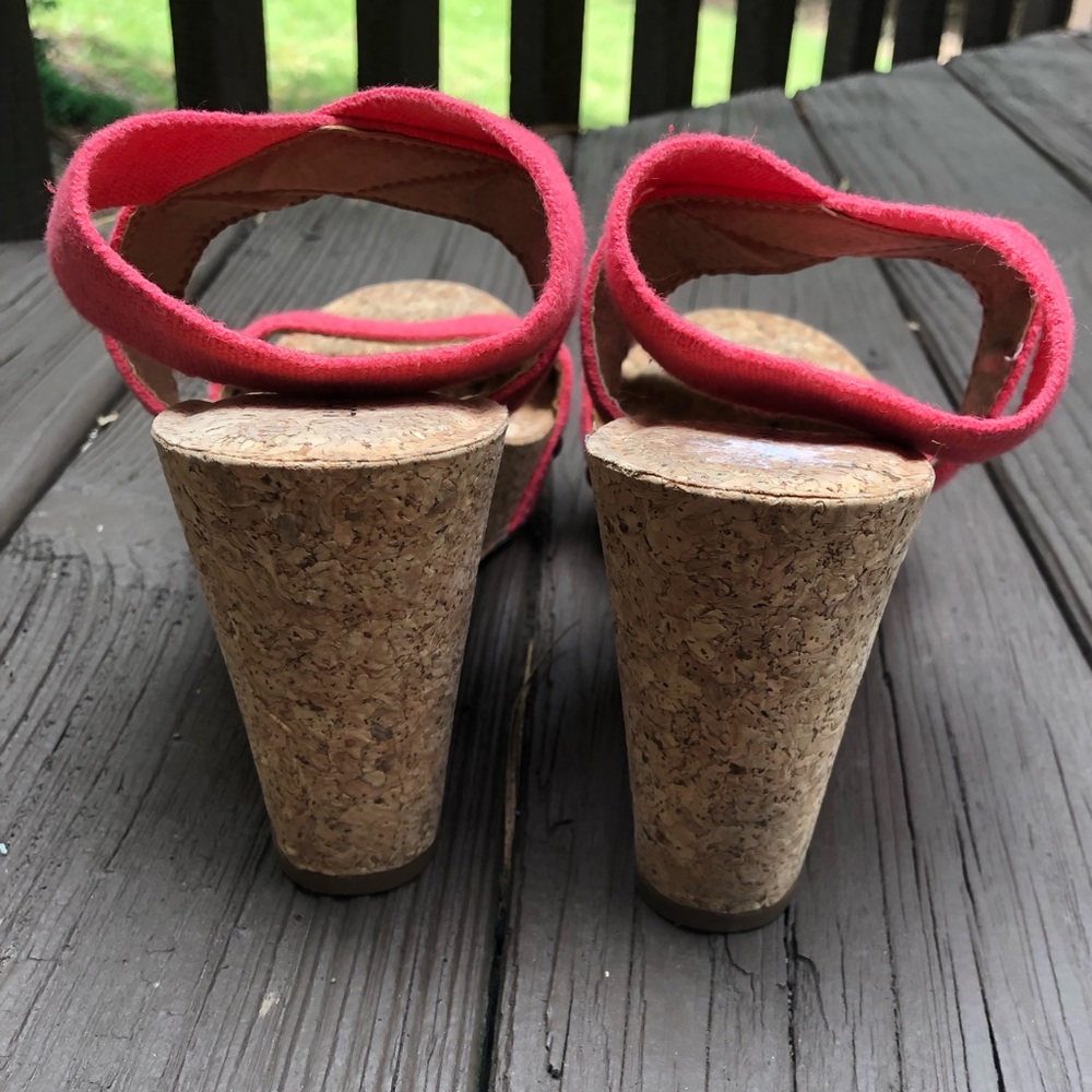 Lucky Brand Pink Cork Wedges - Picture 4 of 8